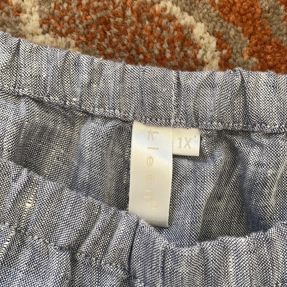 Pants - Picture 2 of 4